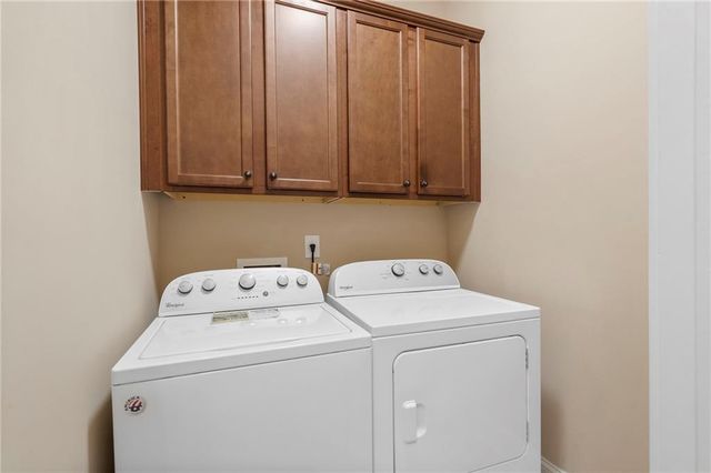 427 Alderwood Street, Atlanta, GA 30328