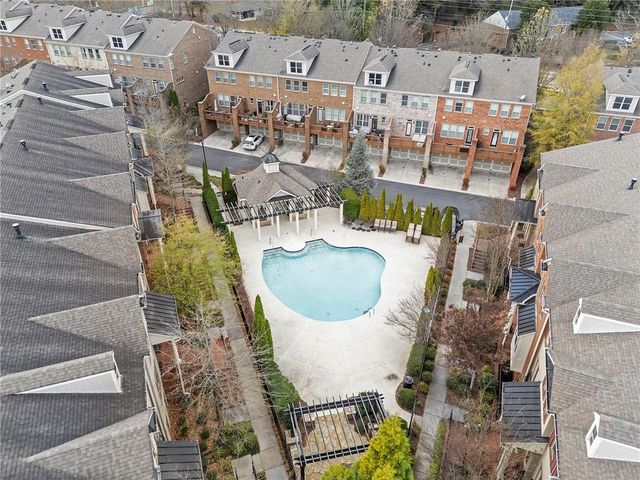 427 Alderwood Street, Atlanta, GA 30328