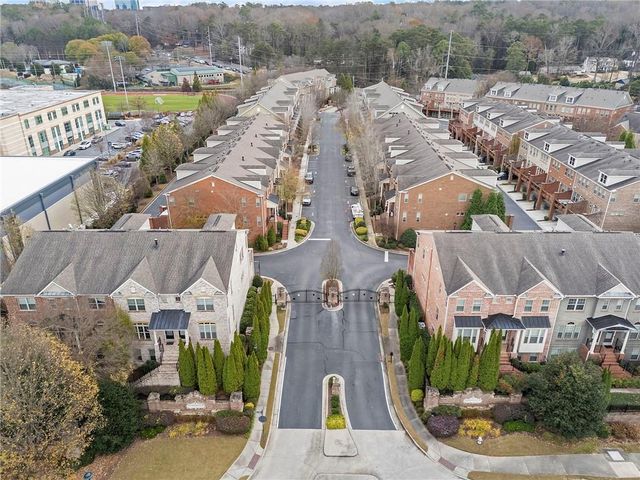 427 Alderwood Street, Atlanta, GA 30328