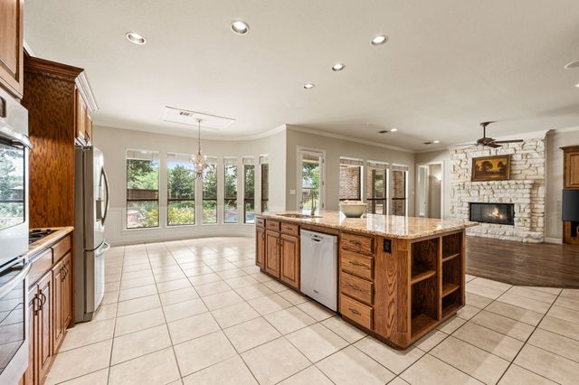 1111 Calais Drive, Southlake, TX 76092
