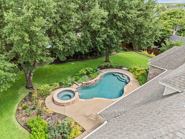 1111 Calais Drive, Southlake, TX 76092
