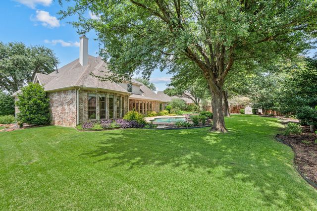 1111 Calais Drive, Southlake, TX 76092