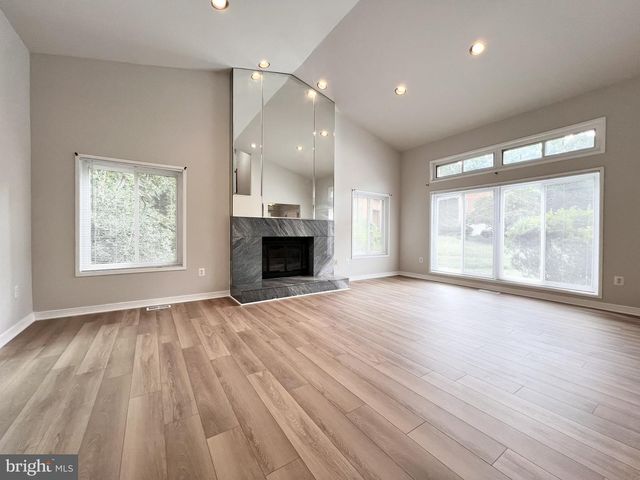 10901 BROAD GREEN TER, Rockville, MD 20854