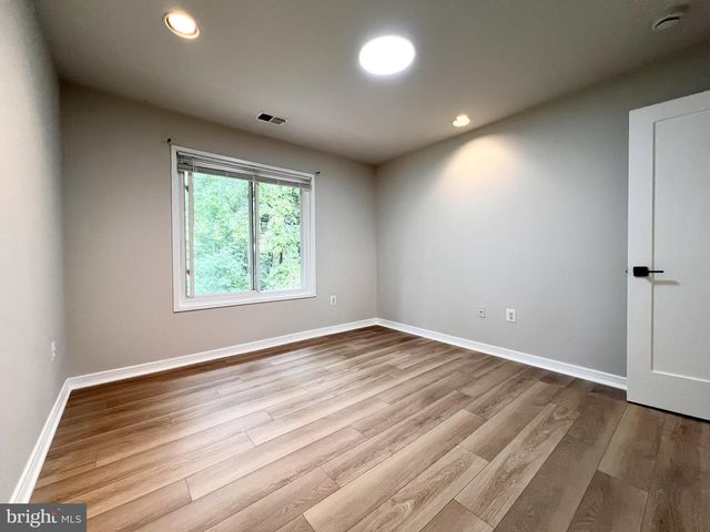 10901 BROAD GREEN TER, Rockville, MD 20854