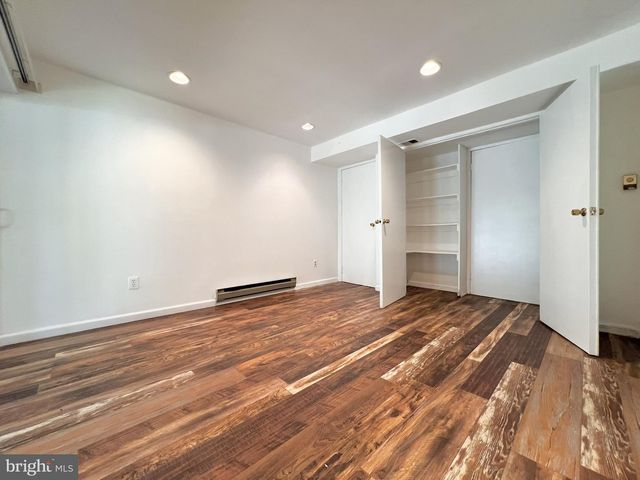 10901 BROAD GREEN TER, Rockville, MD 20854