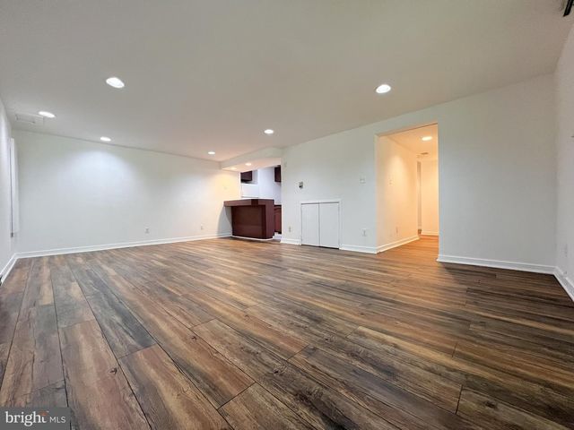 10901 BROAD GREEN TER, Rockville, MD 20854