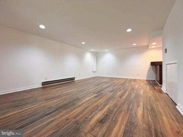 10901 BROAD GREEN TER, Rockville, MD 20854