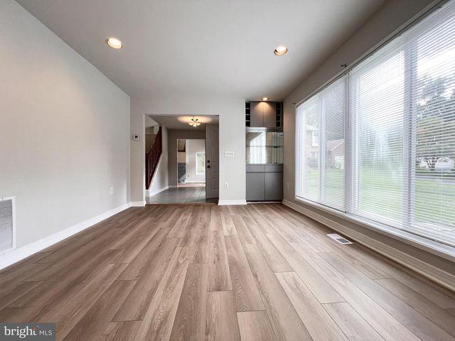 10901 BROAD GREEN TER, Rockville, MD 20854