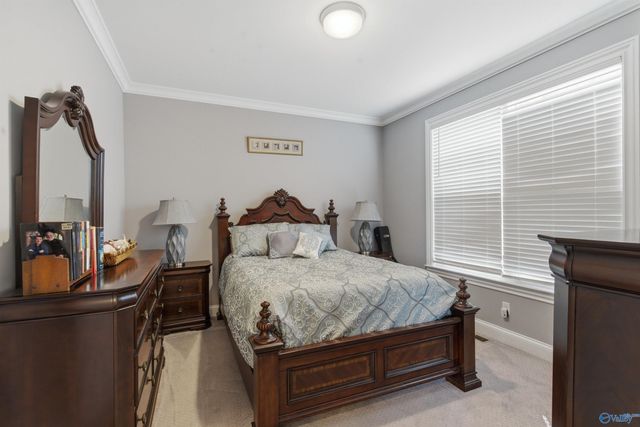 1525 Willow Beach Road, Guntersville, AL 35976