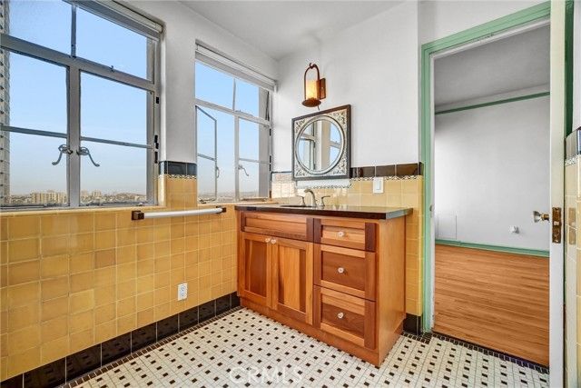 800 E Ocean Boulevard 902, Long Beach, CA 90802