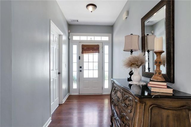 1565 Hedington Circle, Lawrenceville, GA 30045