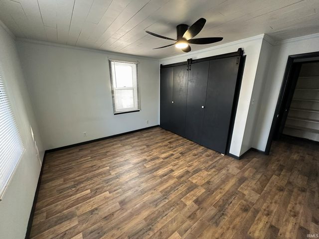 909 W Garro Street, Plymouth, IN 46563