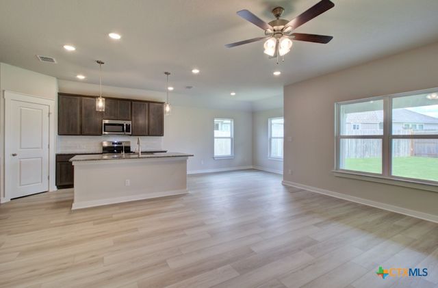 3550 Twin Dish Way, New Braunfels, TX 78130