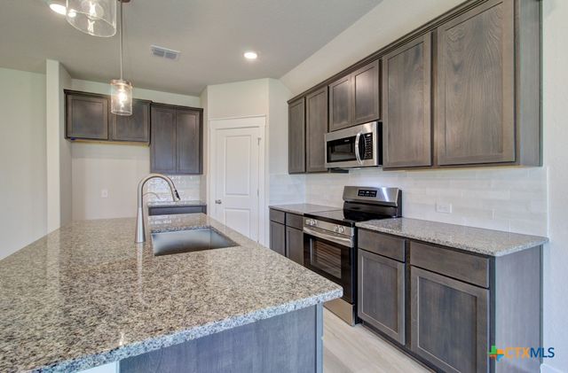 3550 Twin Dish Way, New Braunfels, TX 78130