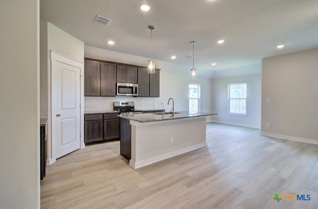 3550 Twin Dish Way, New Braunfels, TX 78130