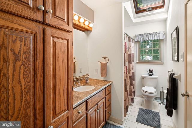 113 ACORN PL, North Wales, PA 19454