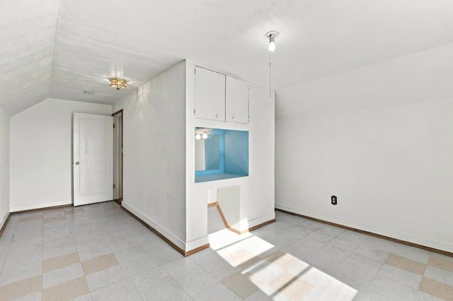 4018 N Ash St, Spokane, WA 99205