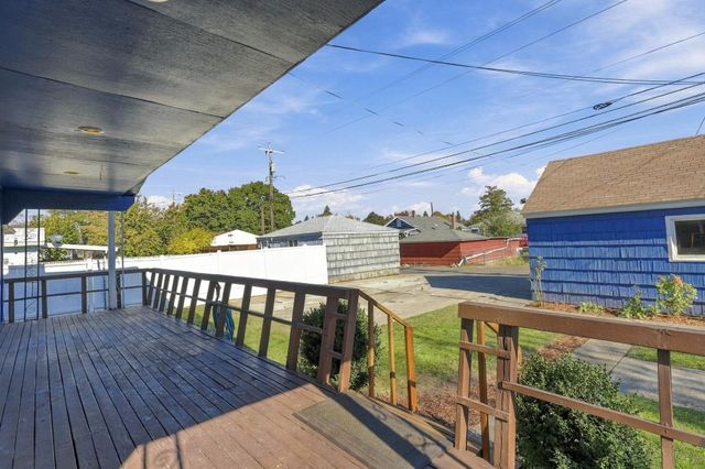 4018 N Ash St, Spokane, WA 99205