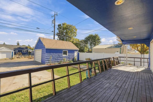 4018 N Ash St, Spokane, WA 99205