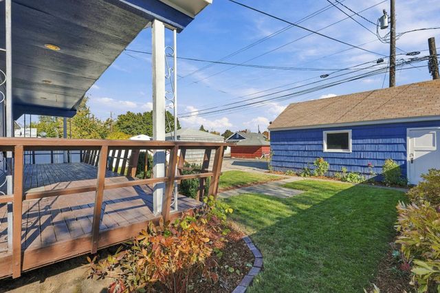 4018 N Ash St, Spokane, WA 99205