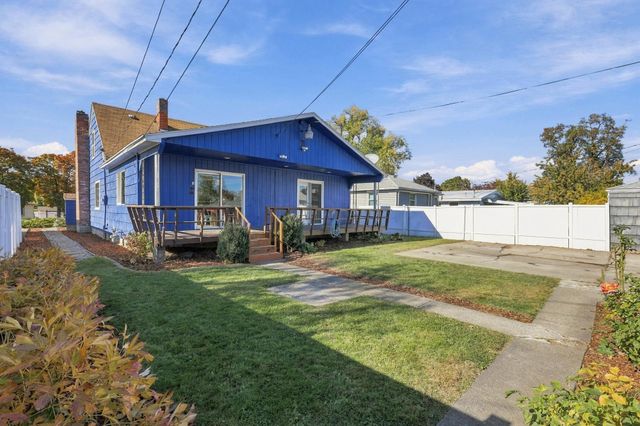 4018 N Ash St, Spokane, WA 99205