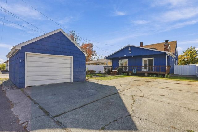 4018 N Ash St, Spokane, WA 99205