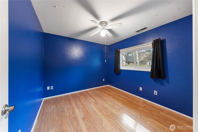 625 NW Mizzen Drive, Oak Harbor, WA 98277