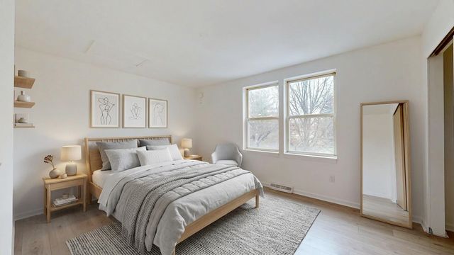 7 Ira Lane, Burlington, VT 05408