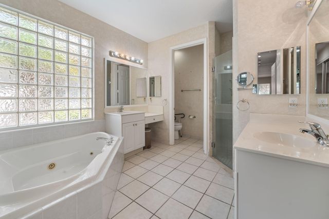 9211 Clipper Circle, West Palm Beach, FL 33411