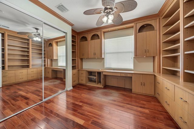 9211 Clipper Circle, West Palm Beach, FL 33411