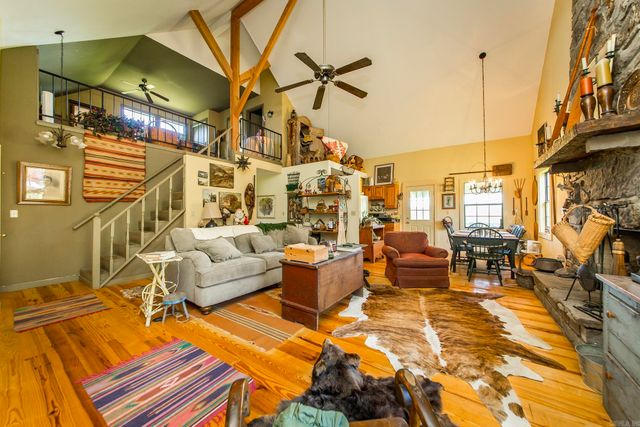 313 Cone Lane, Crabtree, AR 72031