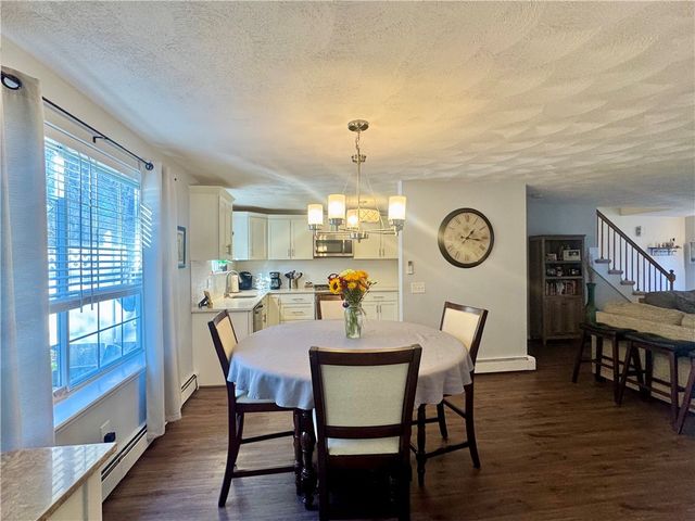 10 Parsley Lane, Narragansett, RI 02874