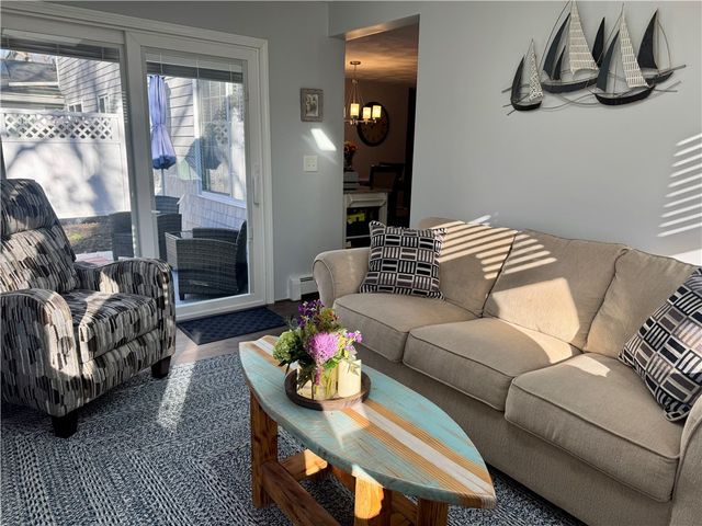 10 Parsley Lane, Narragansett, RI 02874