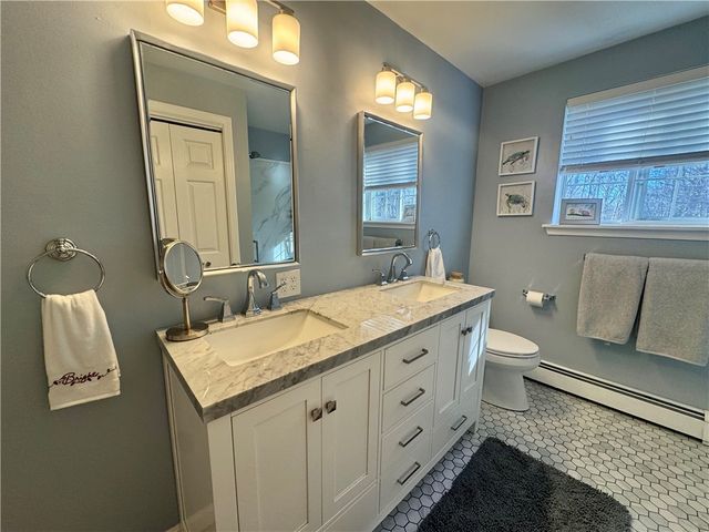 10 Parsley Lane, Narragansett, RI 02874