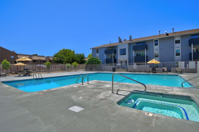 3839 Montgomery Boulevard NE APT 731, Albuquerque, NM 87109