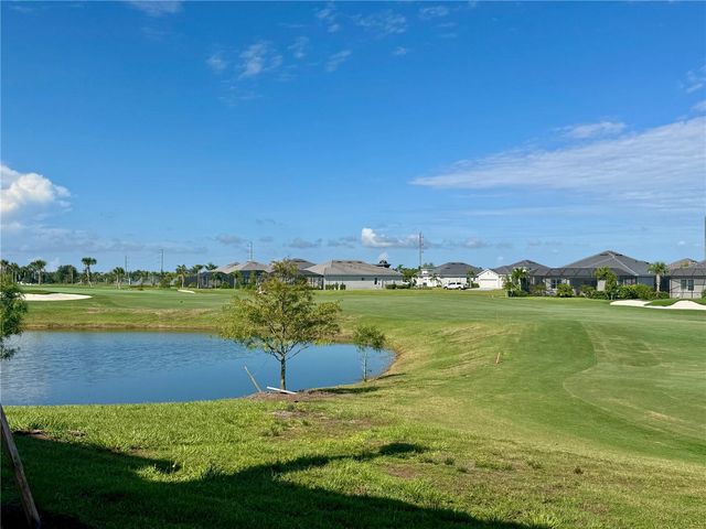 18923 SCALLOP LOOP 105, Lakewood Ranch, FL 34211
