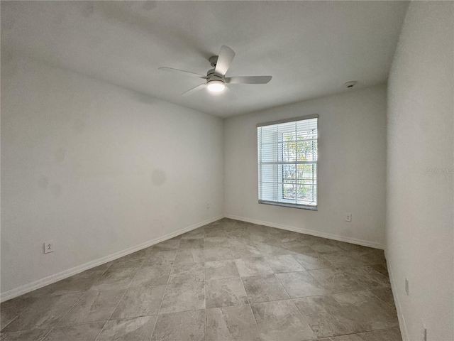 18923 SCALLOP LOOP 105, Lakewood Ranch, FL 34211