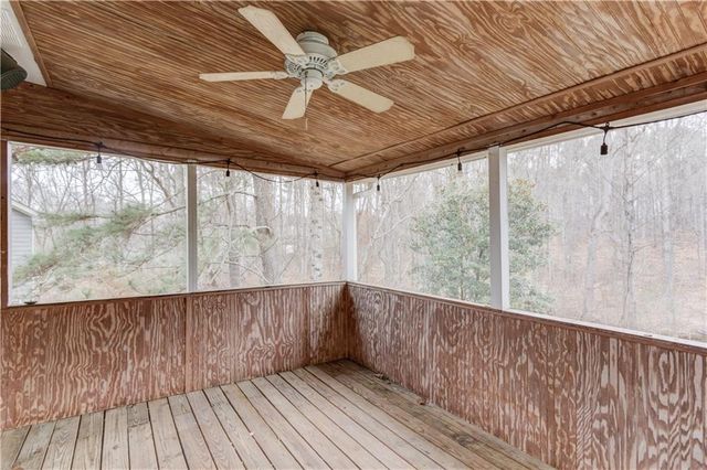 885 Long Branch Circle, Sugar Hill, GA 30518