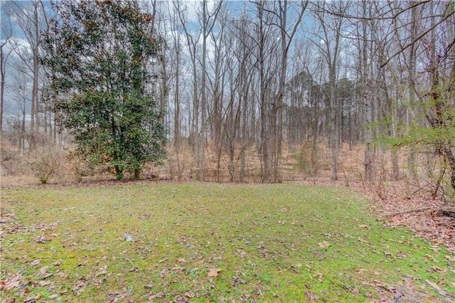 885 Long Branch Circle, Sugar Hill, GA 30518