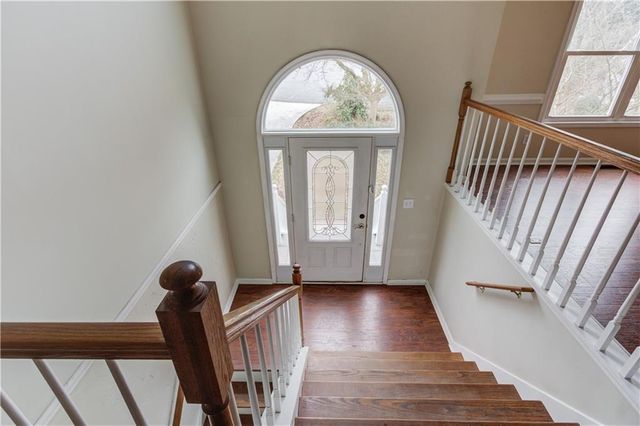 885 Long Branch Circle, Sugar Hill, GA 30518