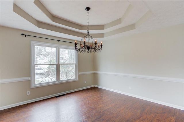 885 Long Branch Circle, Sugar Hill, GA 30518