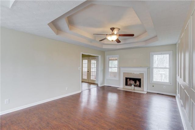 885 Long Branch Circle, Sugar Hill, GA 30518