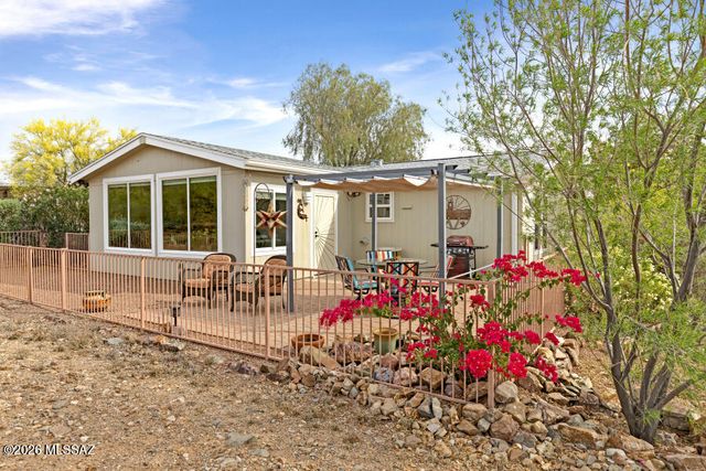 7736 W Copper Nugget Drive, Tucson, AZ 85735