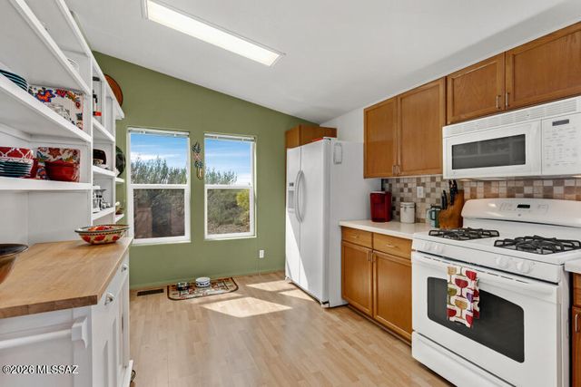 7736 W Copper Nugget Drive, Tucson, AZ 85735