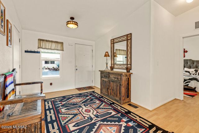 7736 W Copper Nugget Drive, Tucson, AZ 85735