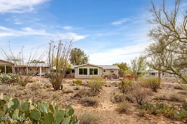 7736 W Copper Nugget Drive, Tucson, AZ 85735