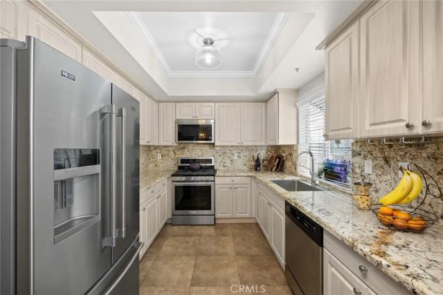 101 S Verdugo Road E, Glendale, CA 91205