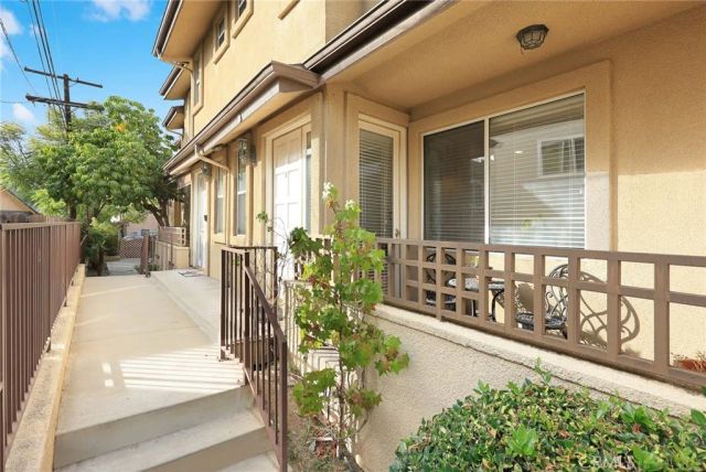 101 S Verdugo Road E, Glendale, CA 91205