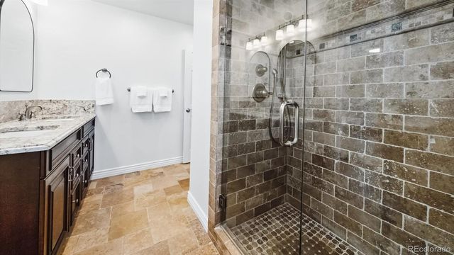 5452 S Geneva Street, Englewood, CO 80111