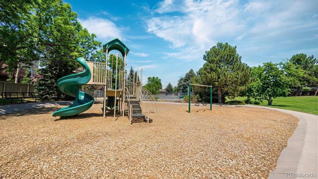 5452 S Geneva Street, Englewood, CO 80111